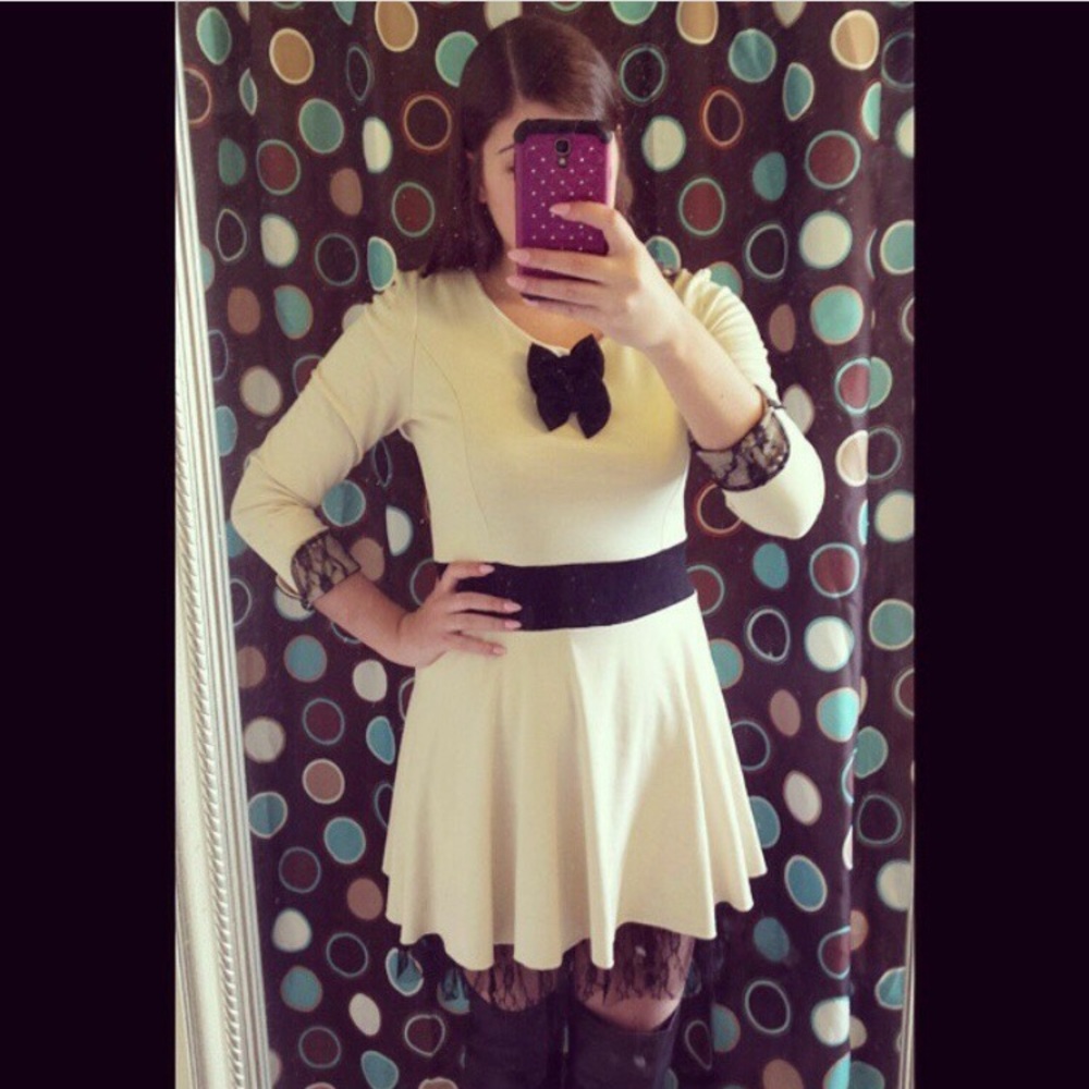 Tan Japanese fashion dress